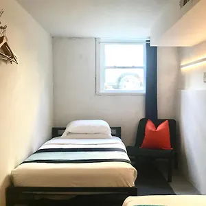 Modern Ironbound With Kitchen-fasttraintonyc-onestoptoairport Estados Unidos